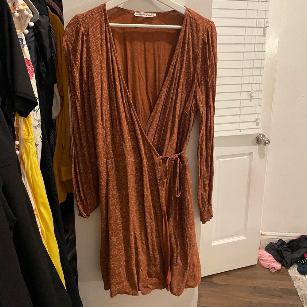 Abercrombie and Fitch Brown Polkadot wrap dress